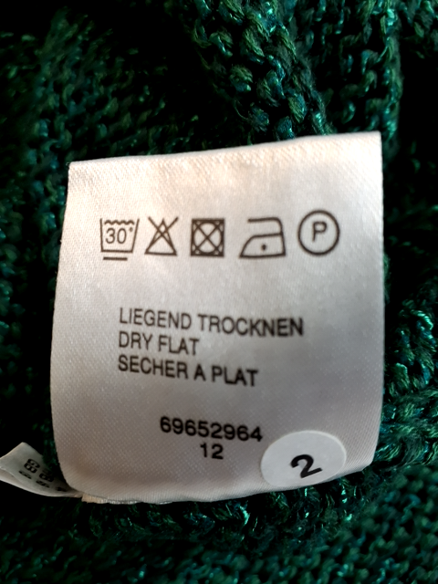 Striktrøje ukendt mærke